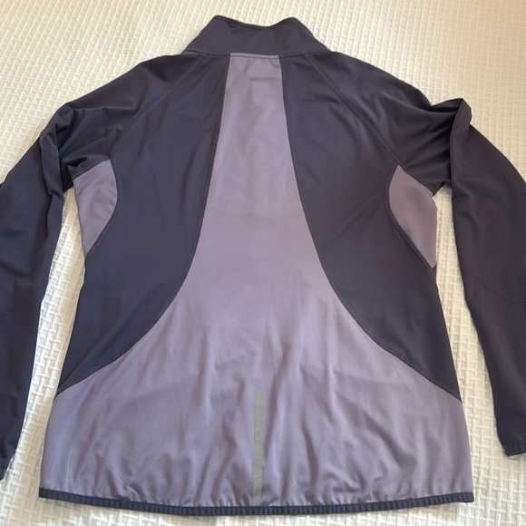 Champion recycled poly jacket in mauve, size XL. - Picture 4 of 7